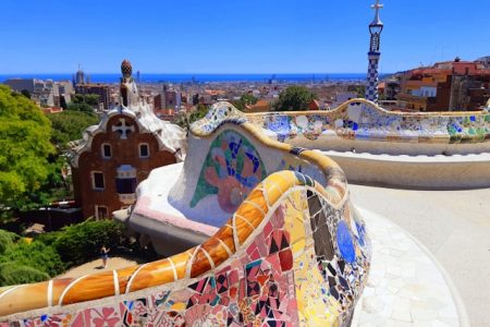Barcelona: Park Güell Guided Tour with Entry Ticket